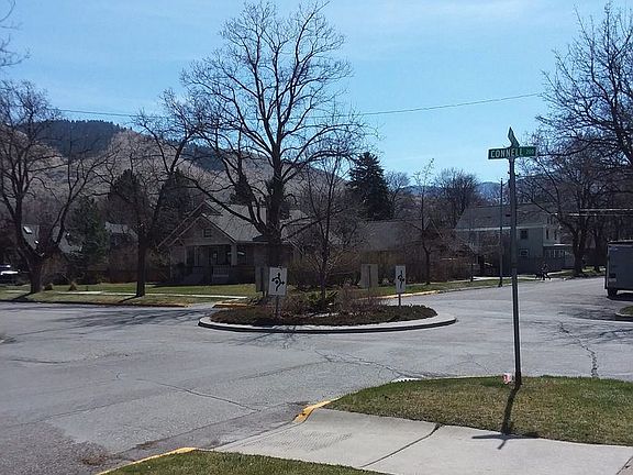 4th image of 951 Ronald Ave