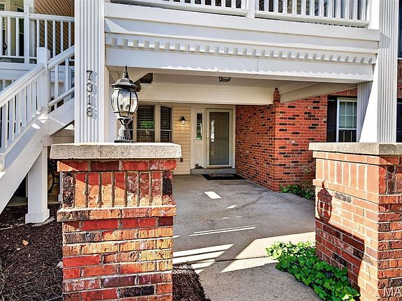 4th image of 7316 Whitehall Colonial Ln