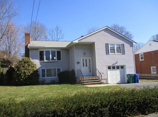 50 James St, Newton, MA 02465