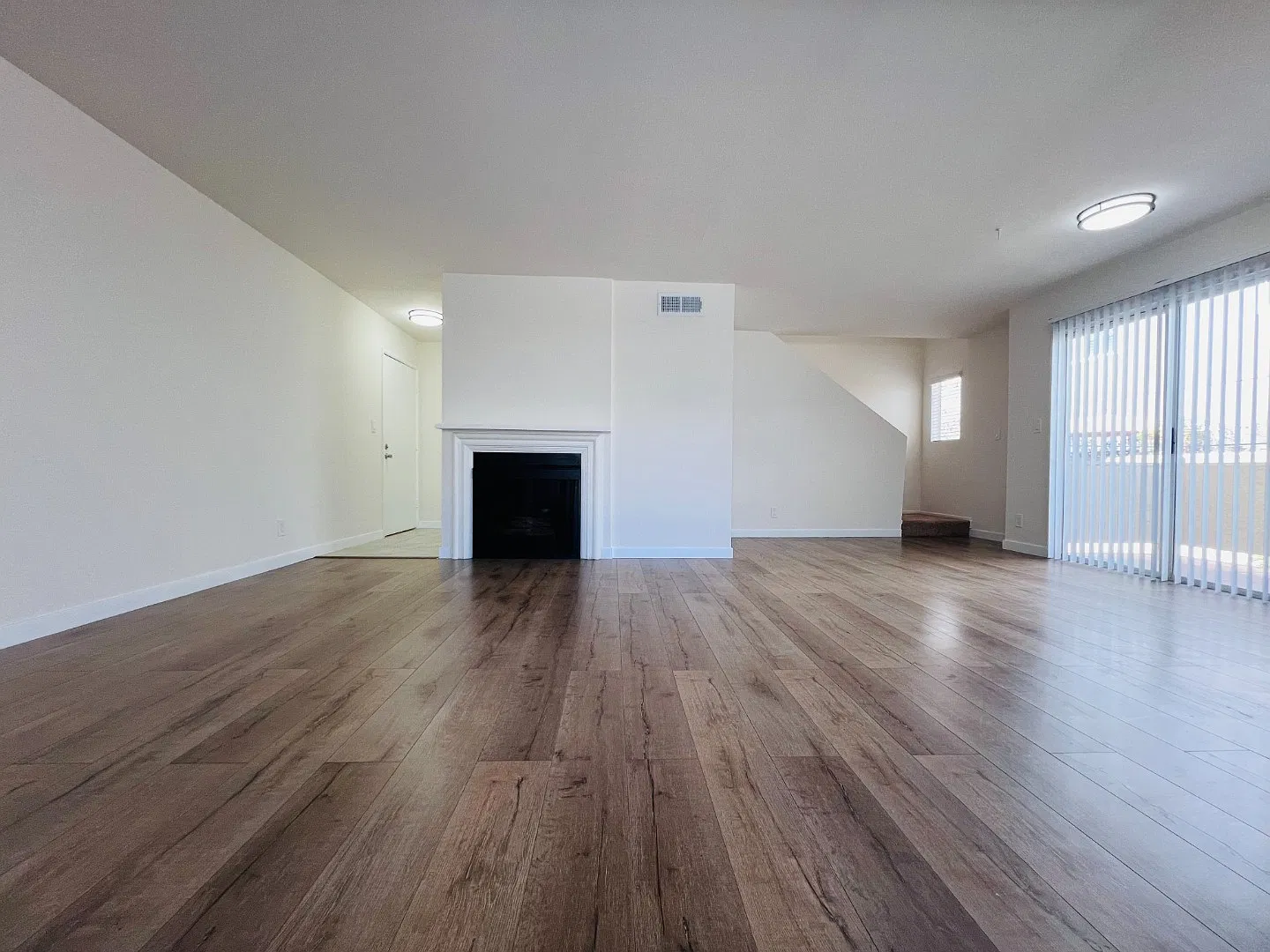 2 bed, 2.5 bath, $3,600 — Photo 4