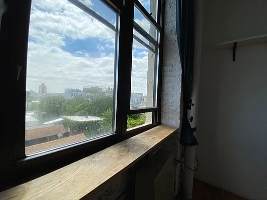 Rented by Nooklyn NYC LLC | media 48