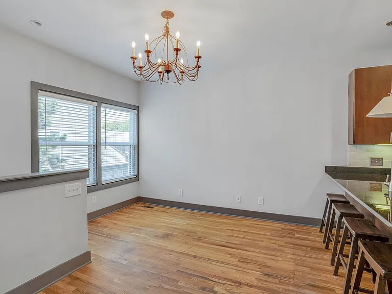 600 Garfield St #12 — Photo 11
