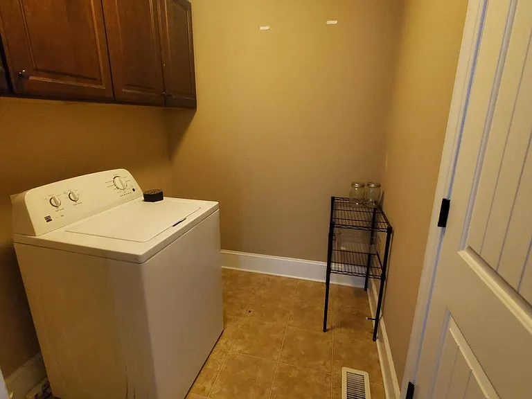 3008 Taberna Dr — Photo 18
