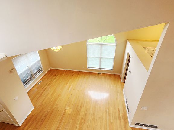 4th image of 6330 Wyler Dr