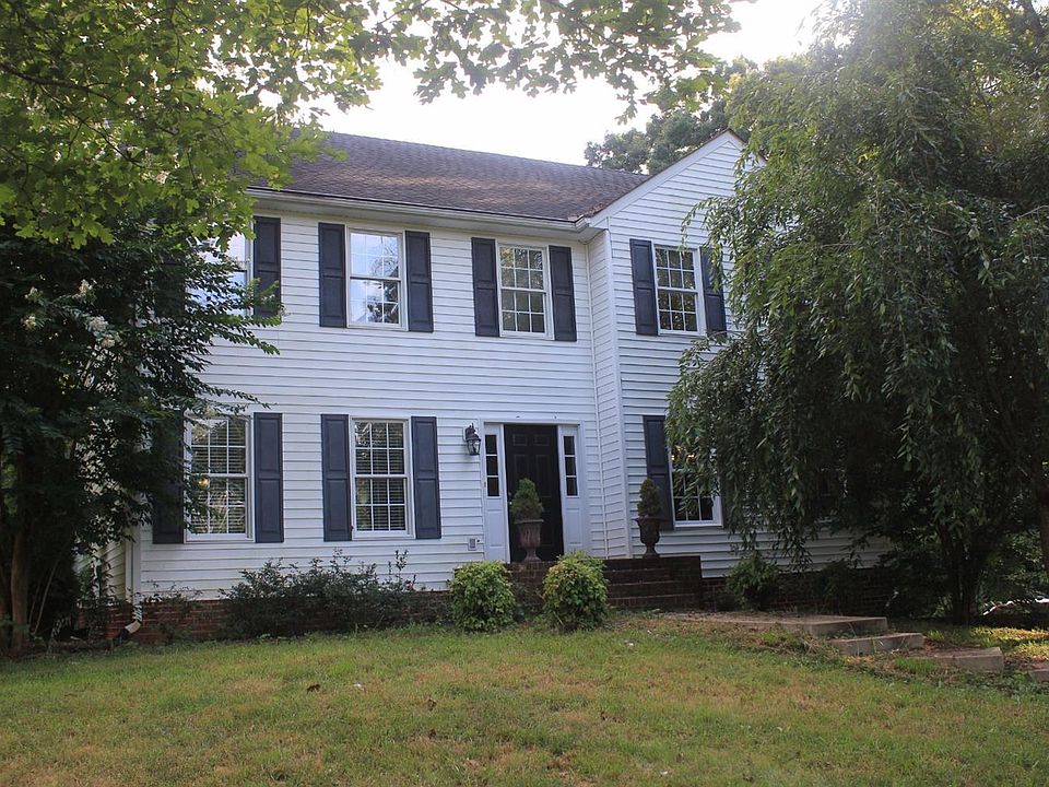 1st image of 109 Casaloma Dr
