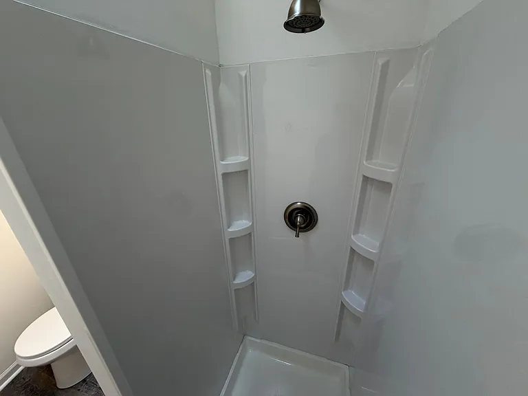 27 E Park Blvd — Photo 9