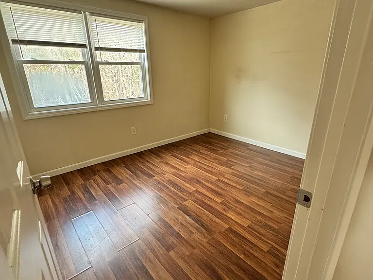 1627 Braley Rd #107 — Photo 5
