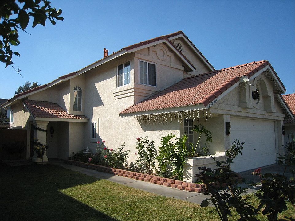 COMPLIMENTS OF PARK PLACE REAL ESTATE