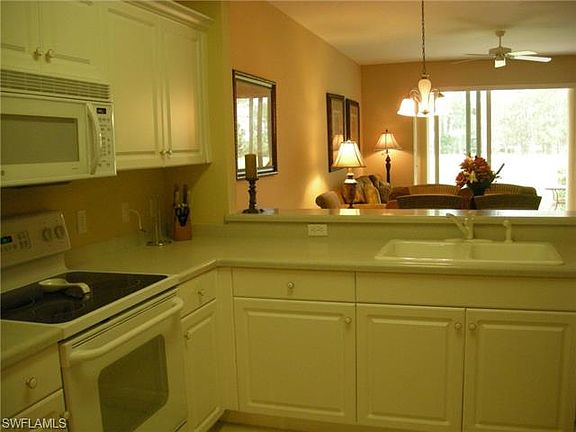 2nd image of 3988 Bishopwood Ct E Unit 105