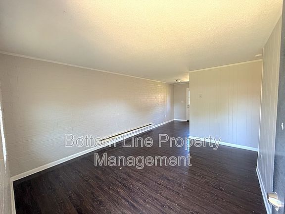 2nd image of 215 Best St APT 13