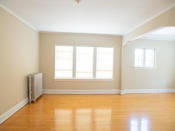 2nd image of 1720 E Newton Ave #13