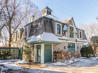 1175 Chestnut St APT 6, Newton, MA 02464