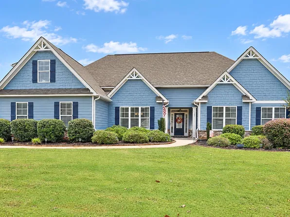 100 Reserve Pl, Senoia, GA 30276