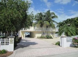 412 S Coconut Palm Blvd, Tavernier, FL 33070