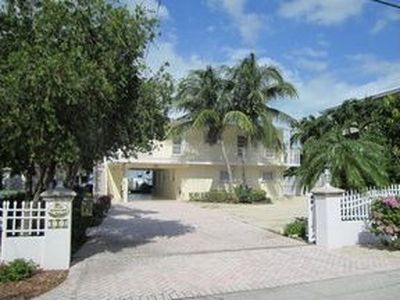 412 S Coconut Palm Blvd, Tavernier, FL, 33070