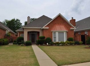140 Charleston Ct N, Montgomery, AL 36117
