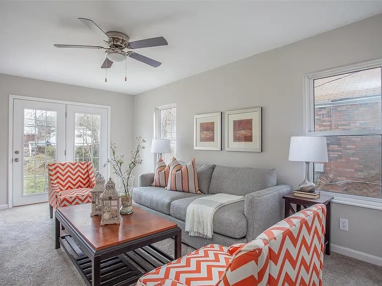 7045 Plymouth Ave — Photo 11