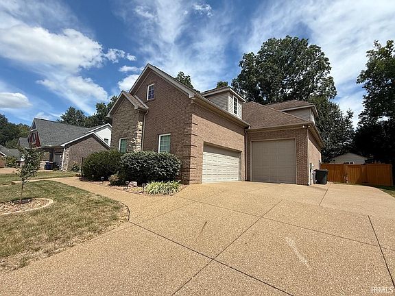 2nd image of 8141 Bucks Ln