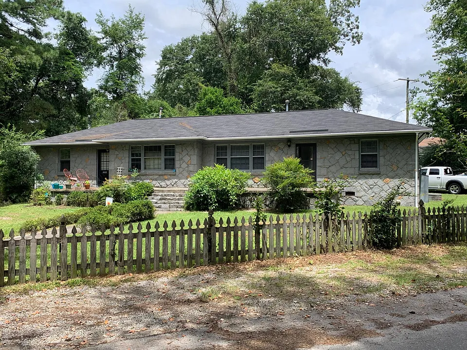 2530 Lakeshore Dr #2528