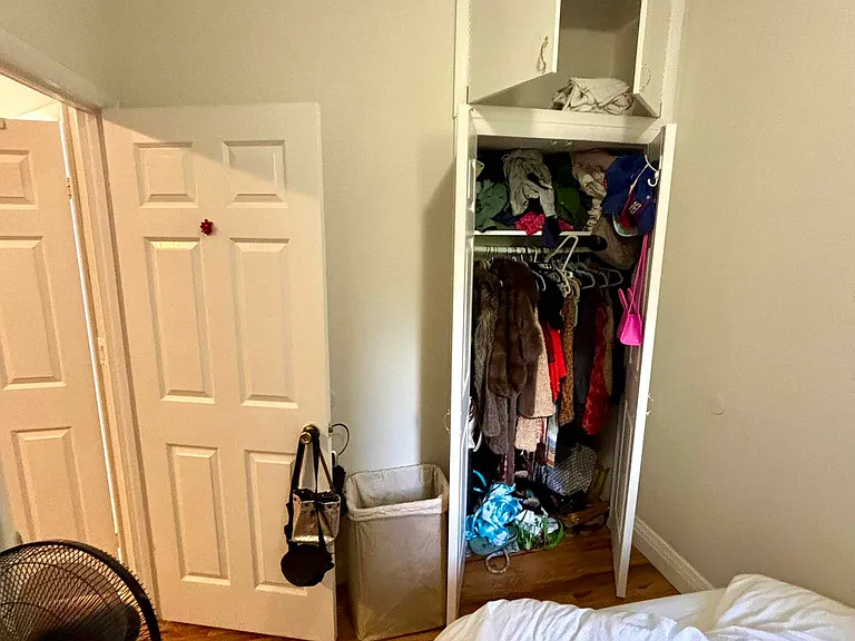 11 Avenue D #4 — Photo 7