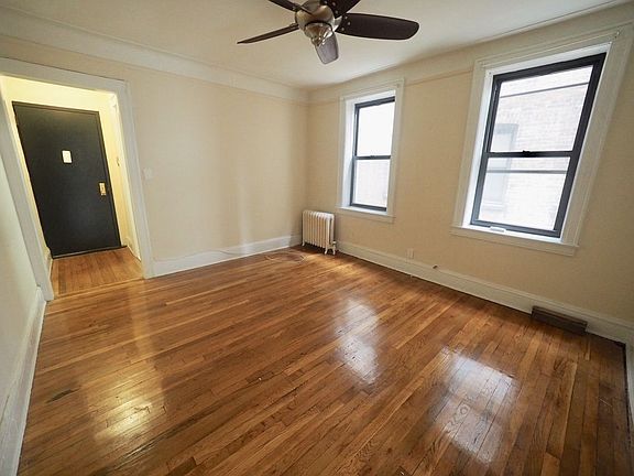 4th image of 3071 33rd St APT 3B