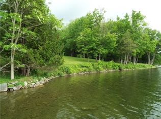 1030 Tunnel Ln, Cazenovia, NY 13035