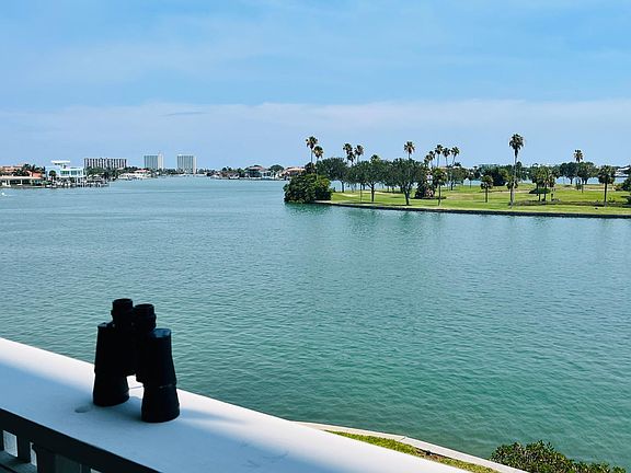 4th image of 450 Treasure Island Cswy APT 308