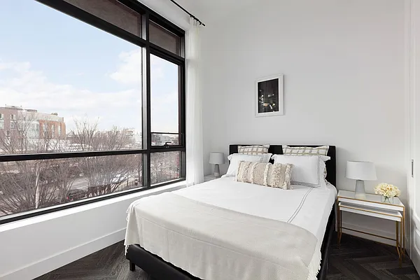 Sold by Compass | media 6