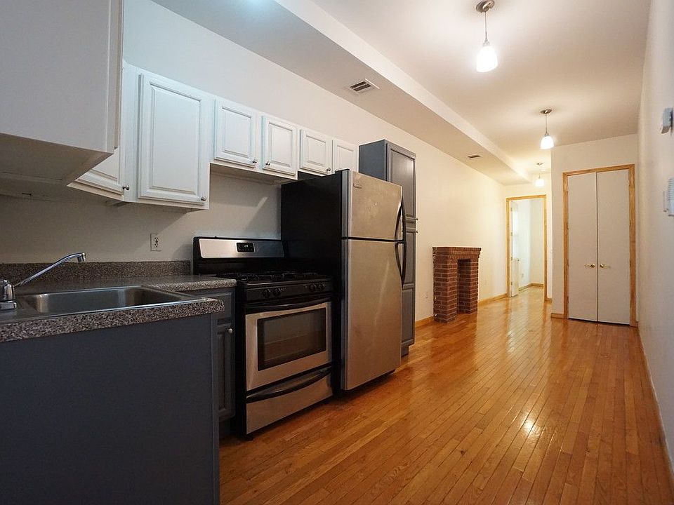 1st image of 294 Troutman St #2F