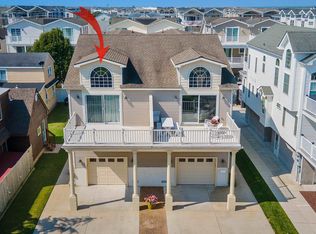 220 43rd St #E, Sea Isle City, NJ 08243