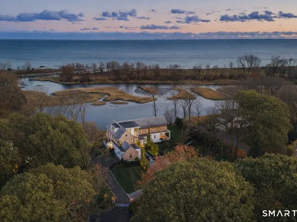 19 Beachside Common, Westport, CT 06880
