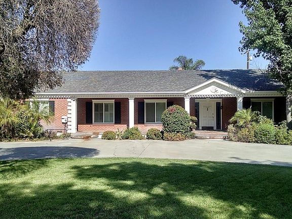 5th image of 3725 Valencia Ave