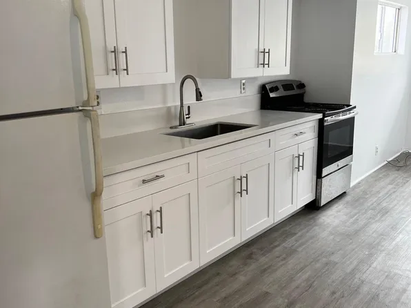 1266 Palolo Ave #A, Honolulu, HI 96816