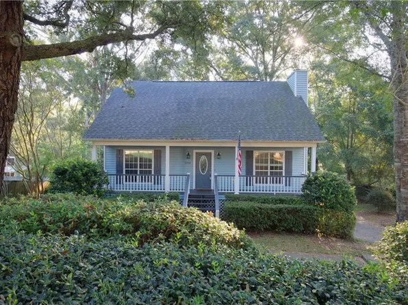 2791 Cottage Glenn Dr W, Mobile, AL 36695
