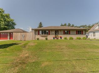 615 Medbury St, Kendall, WI 54638