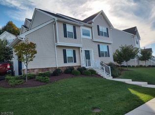 89 Sowers Dr #U89, Hackettstown, NJ 07840