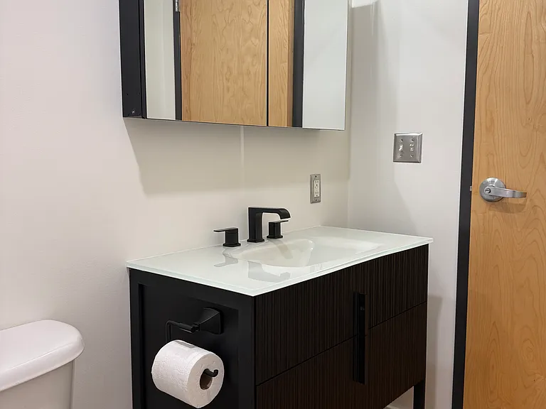 1350 Rosa L Parks Blvd #203 — Photo 8