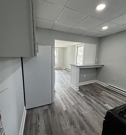 4th image of 121 N Broad St #10996980