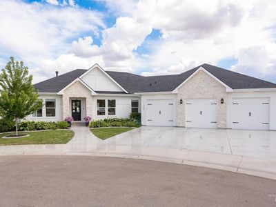360 Syringa Springs Dr, Fruitland, ID, 83619
