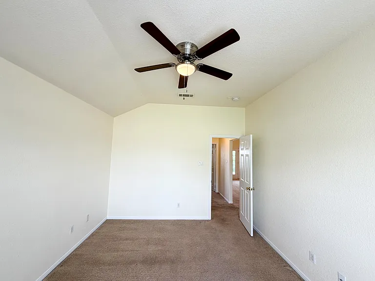 1505 High Chapparal Dr — Photo 21