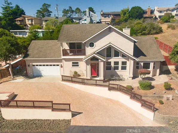 1651 Pineridge Dr, Cambria, CA 93428