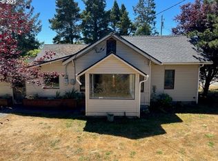1325 12th Ave, Seaside, OR 97138