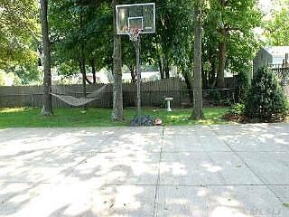 2nd image of 1068 Waverly Ave