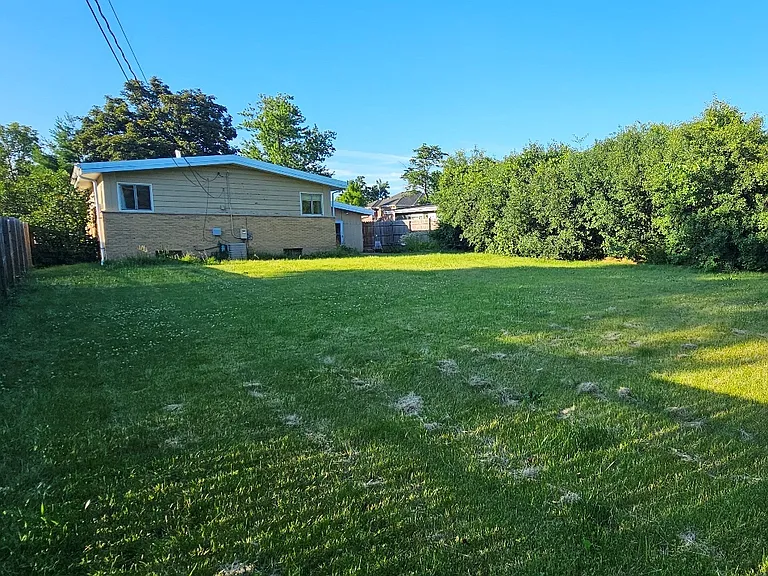 4527 Lilac Ave — Photo 29