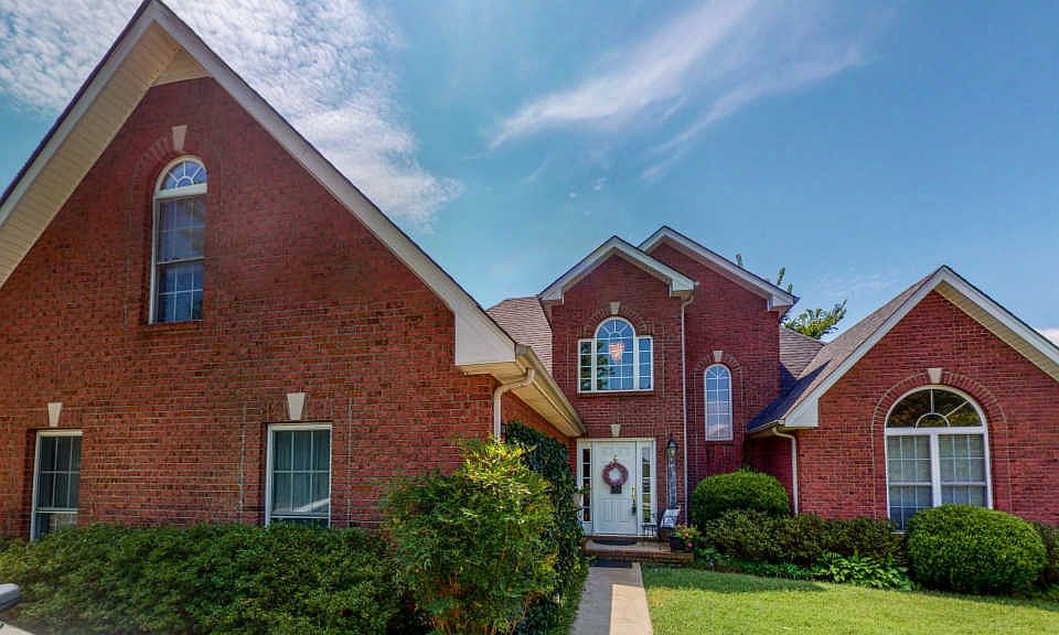 1st image of 656 Potomac Dr