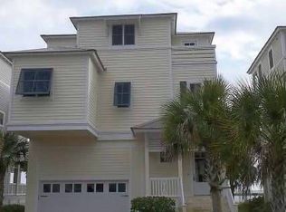 39 Walker Creek Dr, Crawfordville, FL 32327