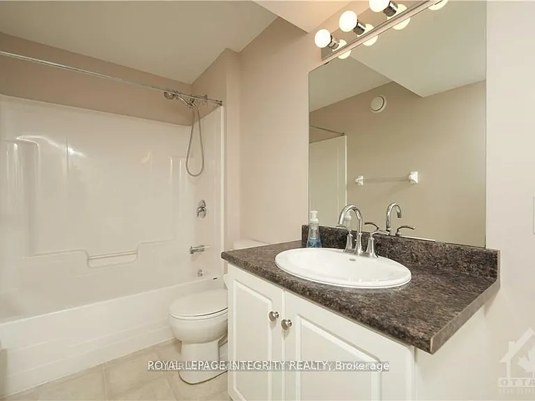404 Kilmarnock Way — Photo 17
