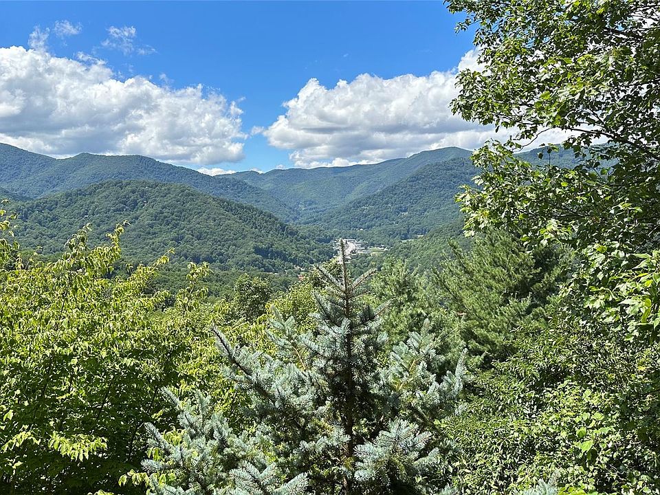 821 Summit Dr, Maggie Valley, NC 28751 Zillow