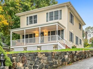 320 Buckshollow Rd, Mahopac, NY 10541