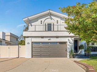 8167 Dartmoor Dr, Huntington Beach, CA 92646